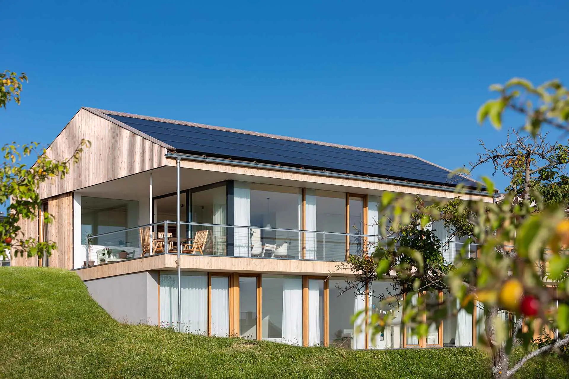Neubau mit Wärmepumpe und Photovoltaik